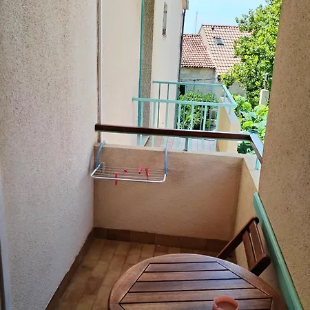 S1 S4-no Parking Casa de hóspedes Brela