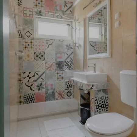 Casa de hóspedes S1 S4-no Parking *